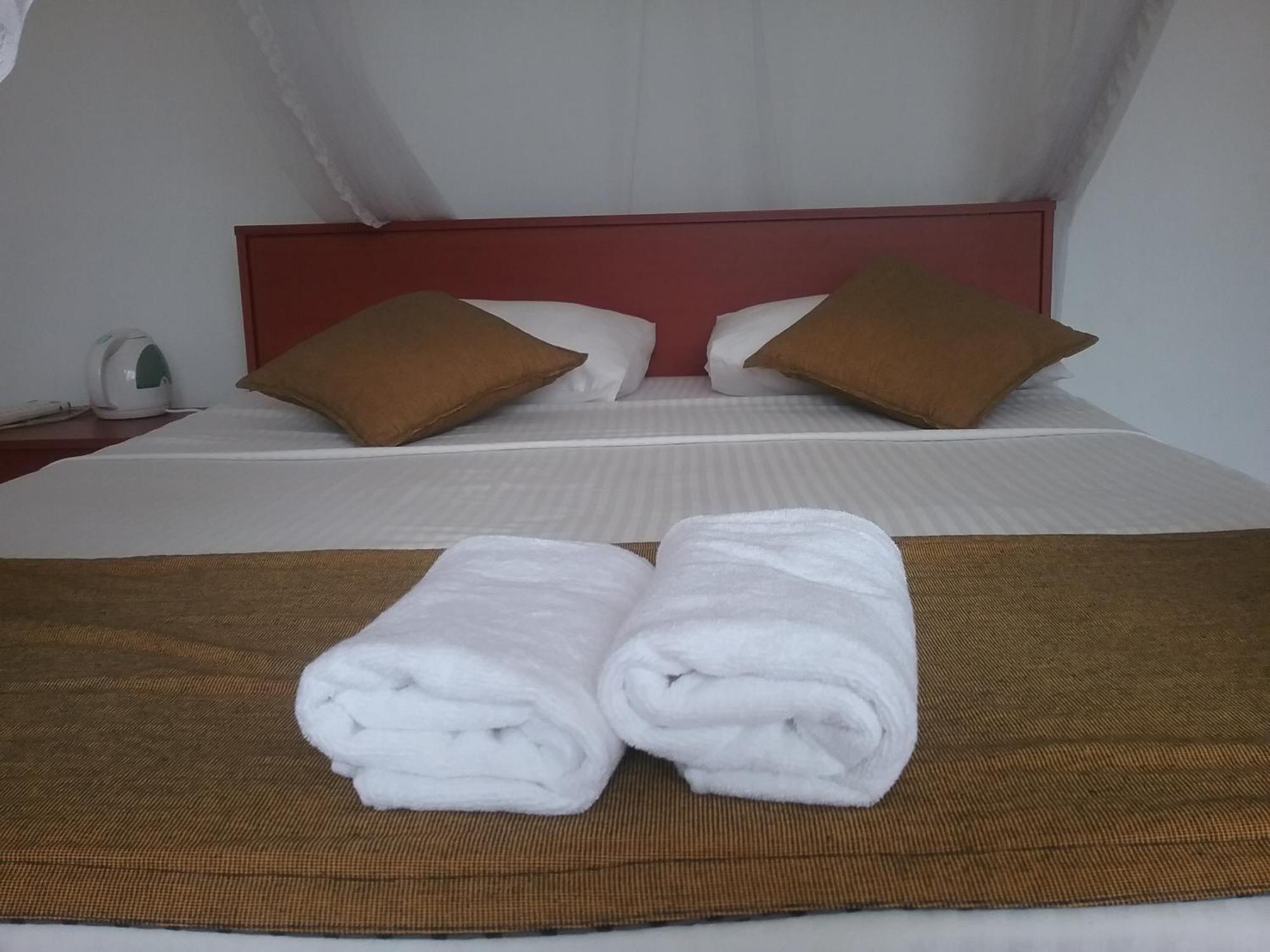 Bed and Breakfast Ella Floating View Esterno foto