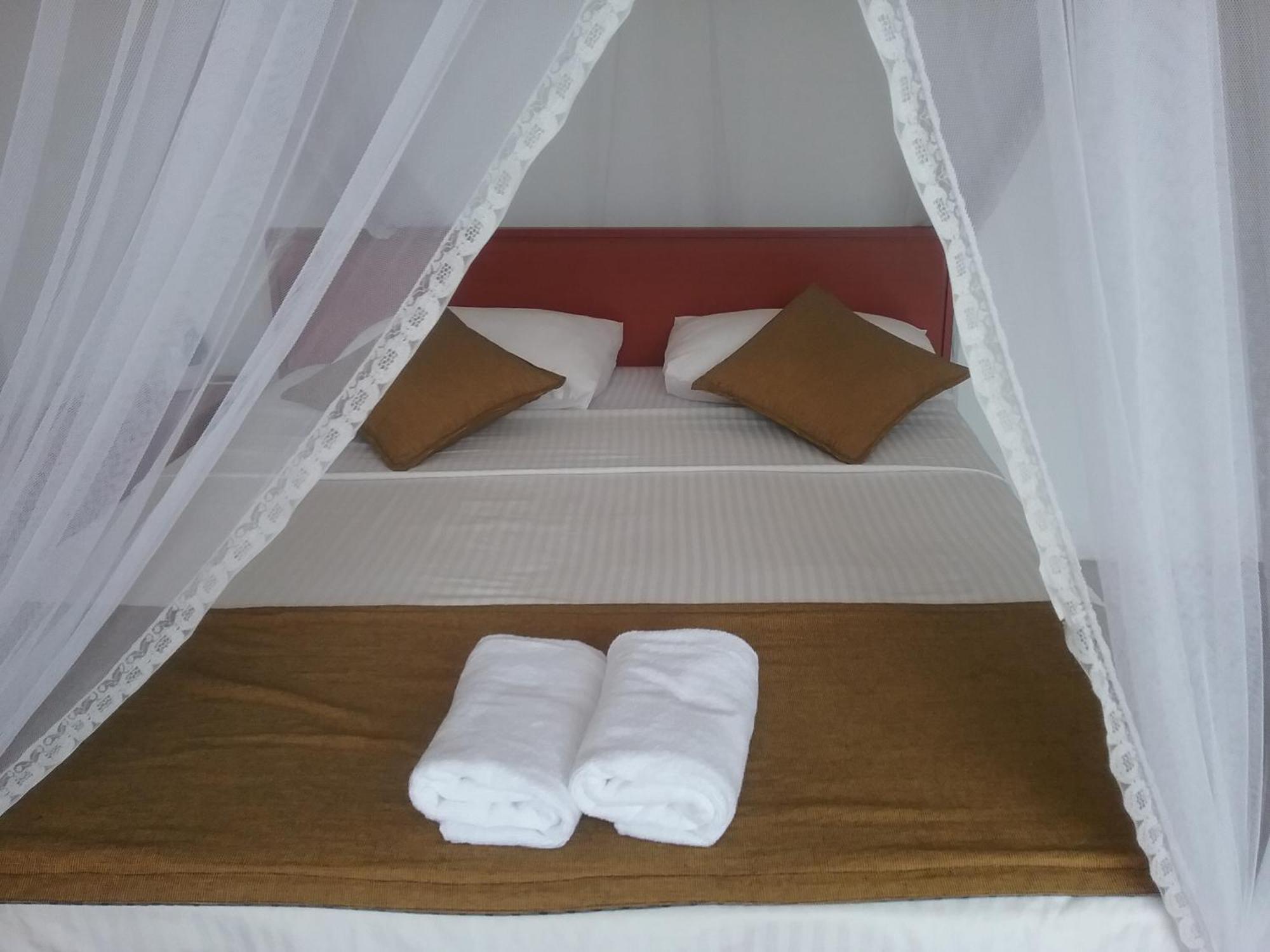 Bed and Breakfast Ella Floating View Esterno foto
