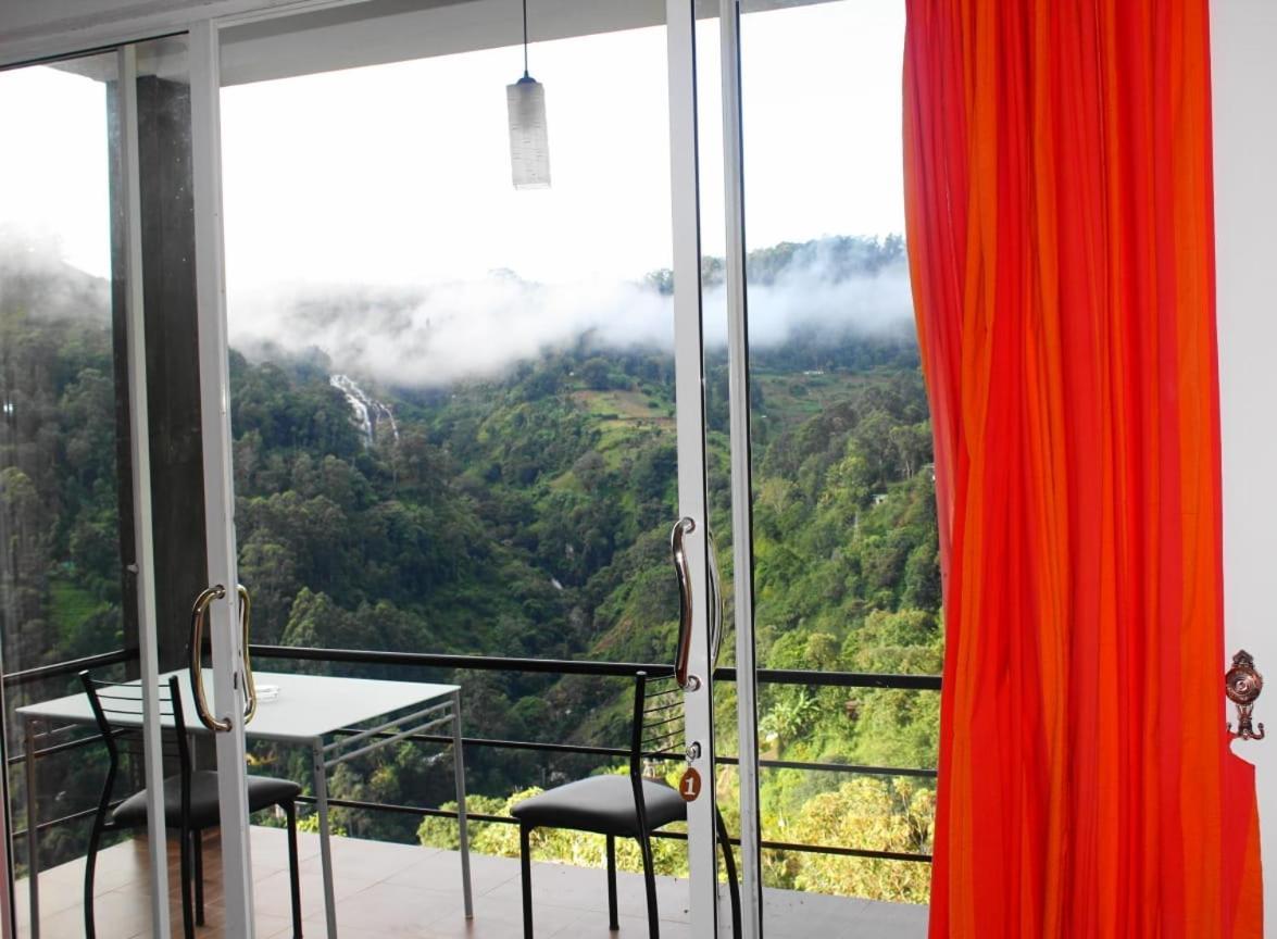 Bed and Breakfast Ella Floating View Camera foto