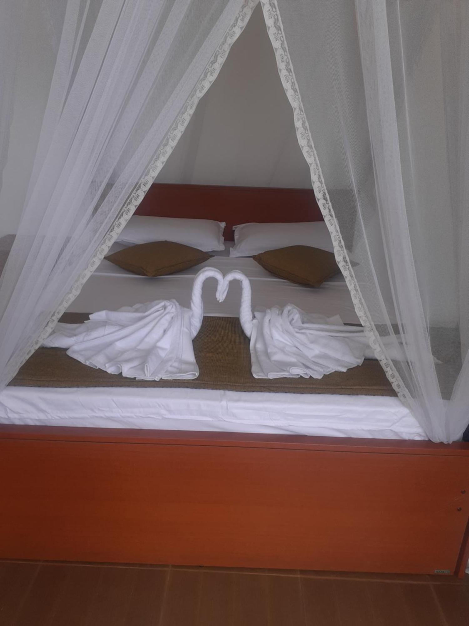 Bed and Breakfast Ella Floating View Esterno foto